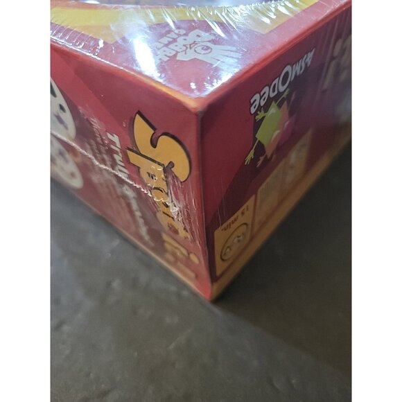 Spot It! Amazing Original Edition Family Party Card Game Matching Asmodee NEW - Picture 6 of 6